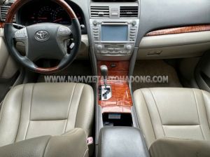 Xe Toyota Camry 2.0E 2010