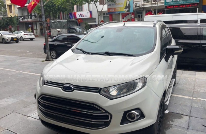 Ford EcoSport Titanium Black 1.5L AT